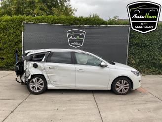 Démontage voiture Peugeot 308 308 SW (L4/L9/LC/LJ/LR), Combi 5-drs, 2014 / 2021 1.6 BlueHDi 120 2015/10