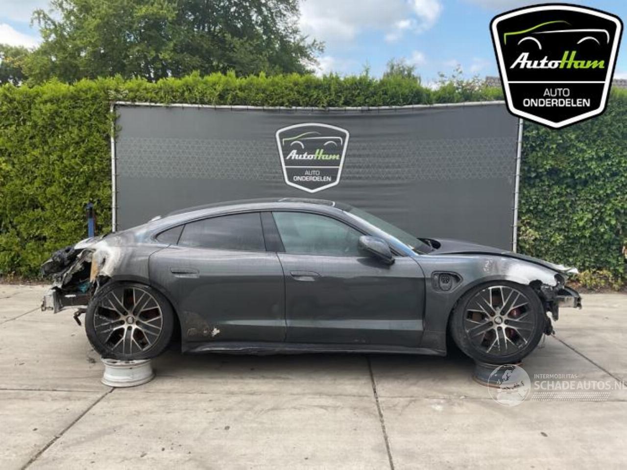 Porsche Taycan Taycan (Y1A), Sedan, 2019 4S