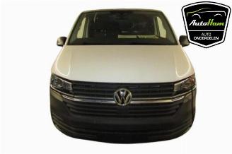 Uttjänta bilar auto Volkswagen Transporter Transporter T6, Van, 2015 / 2024 2.0 TDI 150 2024/5