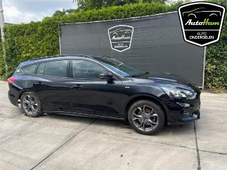 Ford Focus Focus 4 Wagon, Combi, 2018 1.0 Ti-VCT EcoBoost 12V 125 picture 2