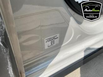 Citroën C3 C3 (SX/SW), Hatchback, 2016 1.2 12V e-THP PureTech 110 picture 13