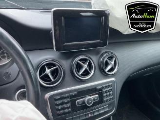 Mercedes A-klasse A (W176), Hatchback, 2012 / 2018 1.6 A-180 16V picture 18