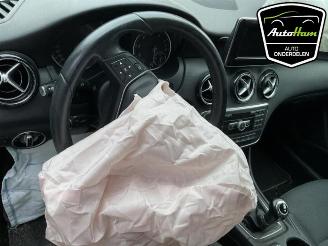 Mercedes A-klasse A (W176), Hatchback, 2012 / 2018 1.6 A-180 16V picture 15