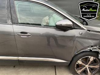 Peugeot 5008 5008 II (M4/MC/MJ/MR), MPV, 2016 / 2024 1.2 12V e-THP PureTech 130 picture 12