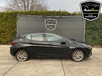 Vrakbiler auto Opel Astra Astra K, Hatchback 5-drs, 2015 / 2022 1.0 Turbo 12V 2016/12