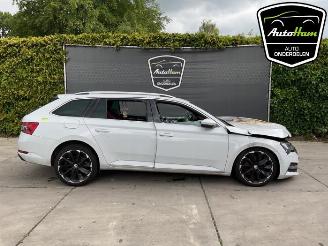 Sloopauto Skoda Superb Superb Combi (3V5), Combi, 2015 / 2024 1.4 TSI iV 16V 2021/2
