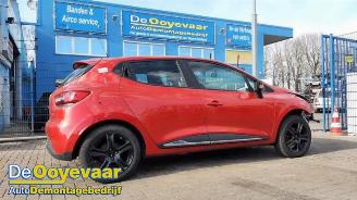 Coche siniestrado Renault Clio Clio IV (5R), Hatchback 5-drs, 2012 / 2021 1.5 Energy dCi 90 FAP 2015/6