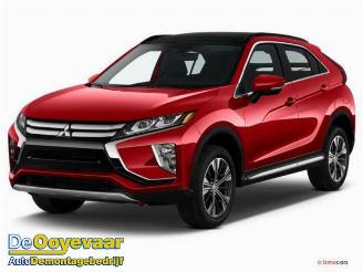Salvage car Mitsubishi Eclipse Cross Eclipse Cross (GK/GL), SUV, 2017 2.2 DI-D 16V 4WD 2017/5