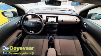 Citroën C4 cactus C4 Cactus (0B/0P), Hatchback 5-drs, 2014 1.2 PureTech 82 12V picture 2