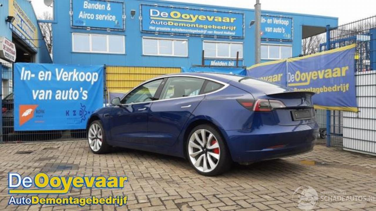 Tesla Model 3 Model 3, Sedan, 2017 Performance AWD