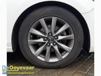 Mazda 3 6 SportBreak (GJ/GH/GL), Combi, 2012 2.0 SkyActiv-G 165 16V picture 4