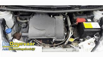 Peugeot 107 107, Hatchback, 2005 / 2014 1.0 12V picture 3