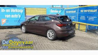 Uttjänta bilar auto Opel Astra Astra K, Hatchback 5-drs, 2015 / 2022 1.0 Turbo 12V 2017/8