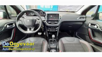 Peugeot 2008 2008 (CU), MPV, 2013 / 2019 1.2 12V e-THP PureTech 110 picture 2