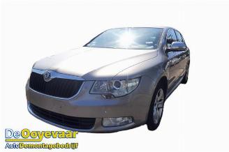 Dezmembrări autoturisme Skoda Superb Superb (3TAA), Hatchback, 2008 / 2015 1.8 TSI 16V 2010/2