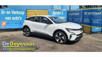 Démontage voiture Renault Mégane E-Tech Megane E-Tech (RCB), SUV, 2021 40 kWh 2023/12