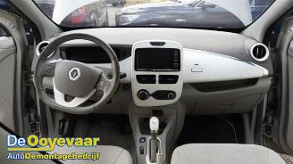 Renault Zoé Zoe (AG), Hatchback 5-drs, 2012 46kW picture 2