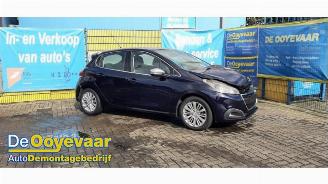rozbiórka samochody osobowe Peugeot 208 208 I (CA/CC/CK/CL), Hatchback, 2012 / 2019 1.2 Vti 12V PureTech 82 2016/10