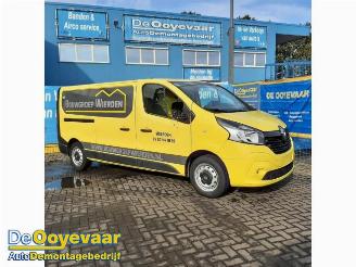 Vrakbiler auto Renault Trafic Trafic (1FL/2FL/3FL/4FL), Van, 2014 1.6 dCi 125 Twin Turbo 2018/10