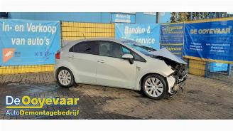 Salvage car Kia Rio Rio III (UB), Hatchback, 2011 / 2017 1.2 CVVT 16V 2012/2