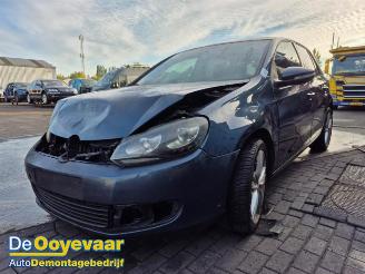 Salvage car Volkswagen Golf Golf VI (5K1), Hatchback, 2008 / 2013 1.4 TSI 122 16V 2009/11