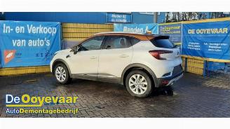Vrakbiler auto Renault Captur Captur II (RJB), SUV, 2020 1.3 TCE 130 16V 2021/3