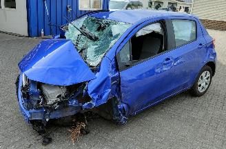 krockskadad bil auto Toyota Yaris Toyota Yaris Hybrid Comfort 2017/5