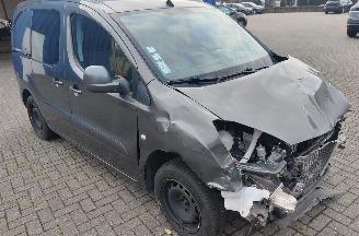 Peugeot Partner Peugeot Partner L1 Premium navi klima schiebetuhr euro6 picture 5