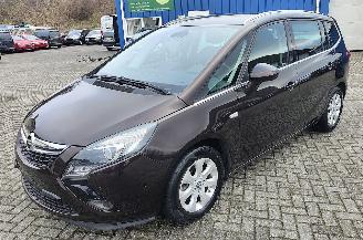 Käytettyjen passenger cars Opel Zafira Opel Zafira C Tourer Innovation topstaat  ! 2015/11