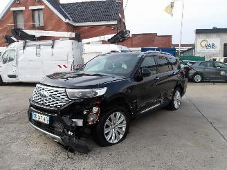 skadebil auto Ford Explorer PLATIUM 2021/11