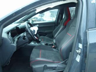 Volkswagen Golf GTI picture 19