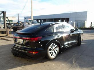 Audi Q6 S-LINE picture 4