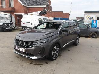 skadebil auto Peugeot 5008 HYBRID ALLURE 2024/2