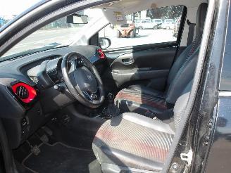 Peugeot 108 GT- LINE picture 18