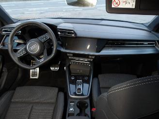 Audi A3 S-LINE picture 2