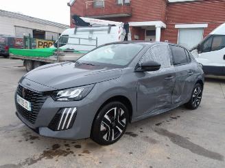 Peugeot 208  picture 6