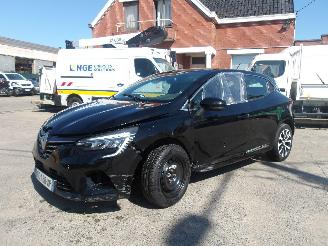 škoda osobní automobily Renault Clio  2021/11