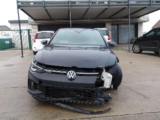 Volkswagen Golf GTI picture 3