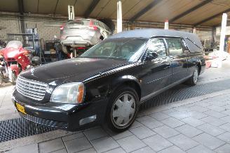 Coche accidentado Cadillac De Ville BEGRAFENISAUTO / LIJKWAGEN V8 BENZINE 2000/10