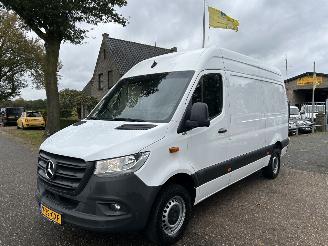 skadebil bedrijf Mercedes Sprinter 317 CDI L2/H2 AIRCO, PDC, CAMERA ENZ 2022/1