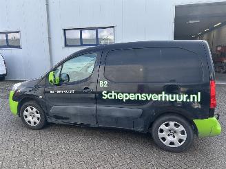 Peugeot Partner bestel 120 1.6 e-HDI L1 XR Profit + MOTORSCHADE ! picture 3