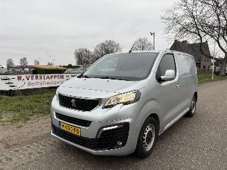 krockskadad bil bedrijf Peugeot Expert 1.6 BLUE HDI L1/H1 AIRCO, NAVIGATIE, PDC ENZ 81.000 KM N.A.P. 2017/3