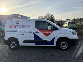 Opel Combo 1.5D L1H1 Edition airco picture 16