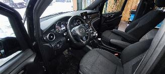 Mercedes V-klasse V220 picture 18