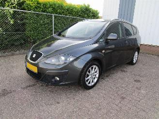 krockskadad bil auto Seat Altea xl 1.2 TSI Navi Clima 6-Bak 2011/1