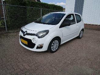 Avarii autoturisme Renault Twingo Airco Radio/CD 2012/10