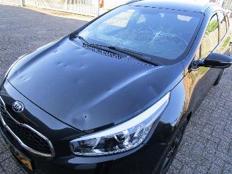 Kia Cee d 1.6 GDI Navi Camera Clima 6-Bak picture 6