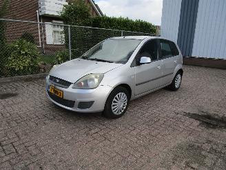 Auto incidentate Ford Fiesta 1.4 16V Airco Radio/CD 2008/2