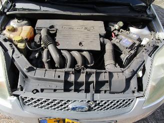 Ford Fiesta 1.4 16V Airco Radio/CD picture 12