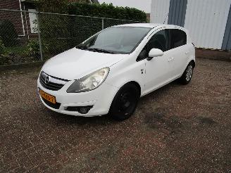 krockskadad bil auto Opel Corsa 1.3 CDTI Navi Airco 2010/11